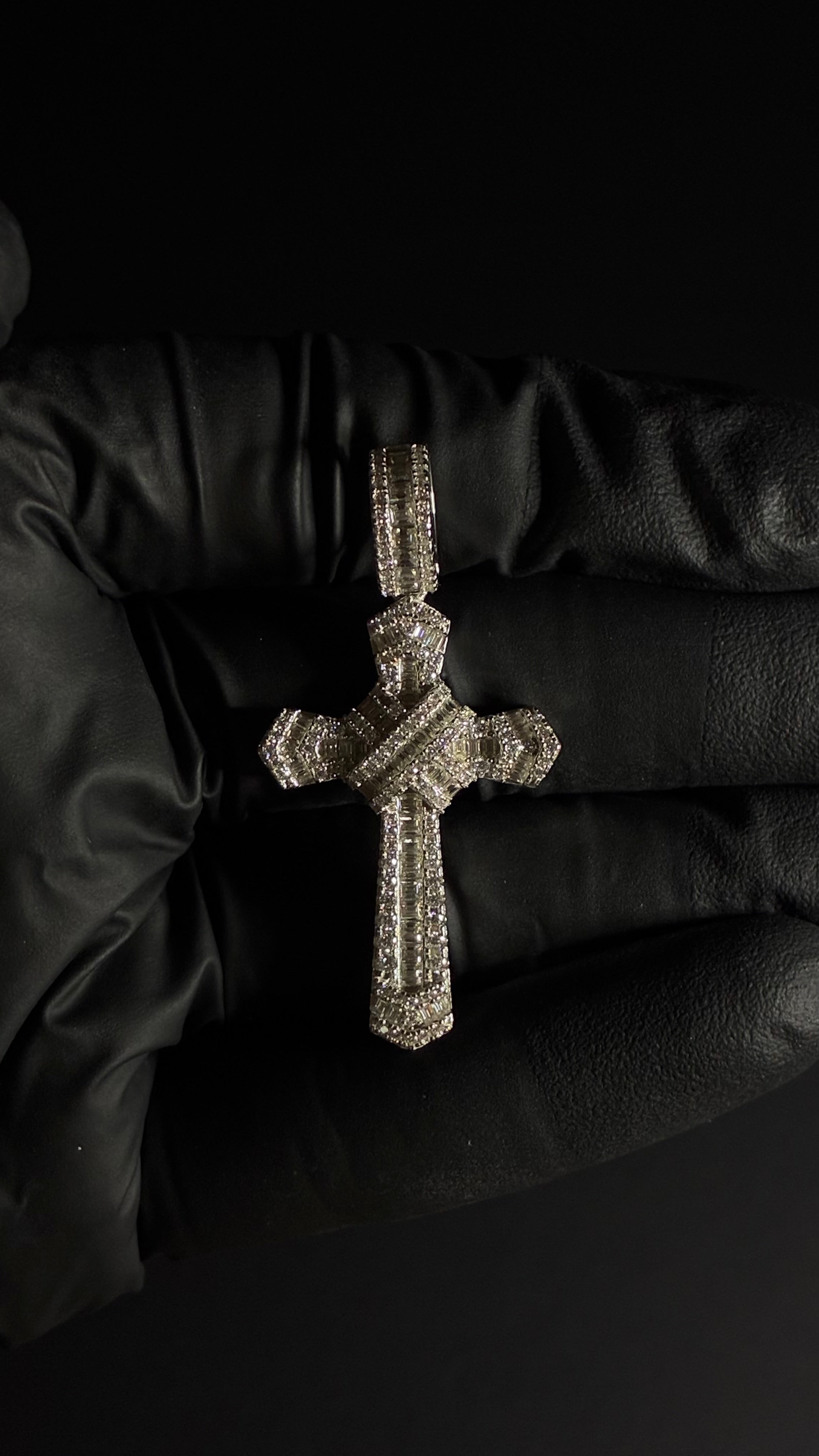 2.5 Carat 14K White Gold Plated 925 Sterling Silver Moissanite Baguette Cross